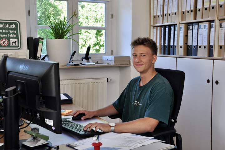 Unser neuer Auszubildender Kaufmann für Büromanagement und ehemaliger FÖJ'ler: Philipp Brinkert